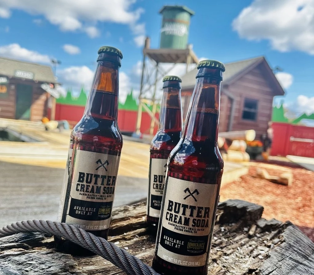 butter cream soda at lumberjack show in pigeon forge